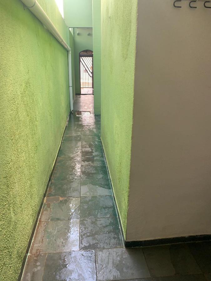 Kitnet Casal Em Taguatinga-df Brasília