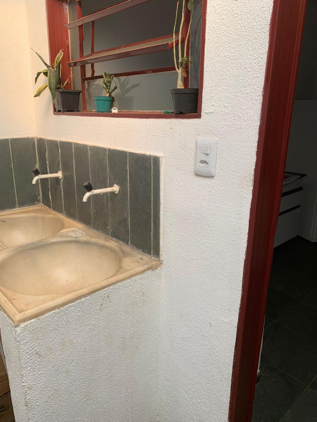 Casa de Férias Kitnet Casal Em Taguatinga-df